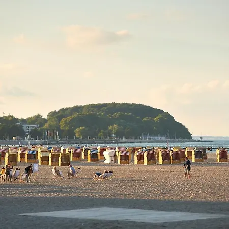 Ferienwohnung Trave Ufer Moba-Travel Любек Экстерьер фото